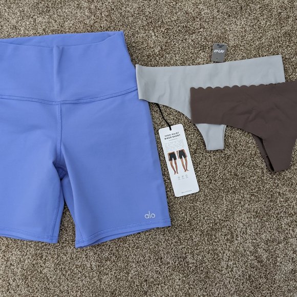 Alo Yoga Biker Shorts